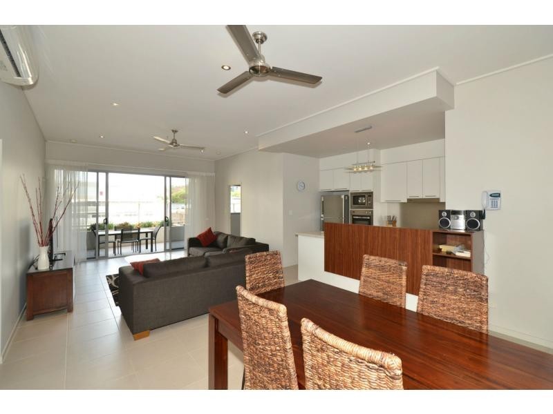 Unit 503/122 Walker Street, Townsville City QLD 4810