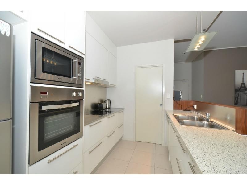 Unit 503/122 Walker Street, Townsville City QLD 4810