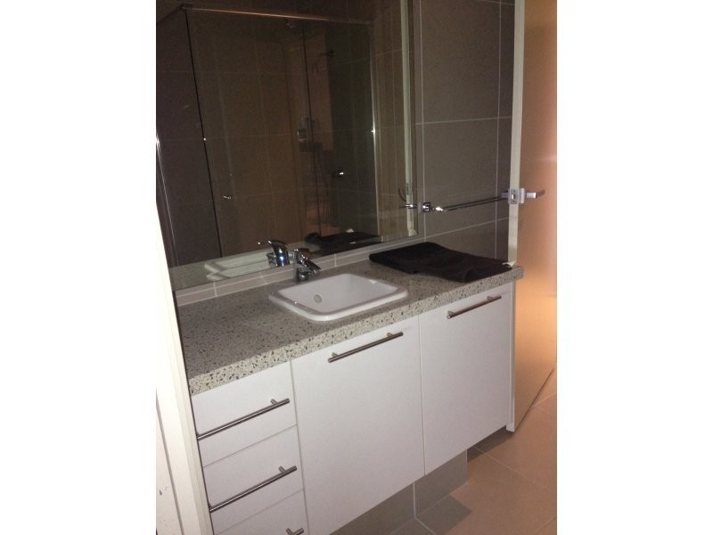 Unit 503/122 Walker Street, Townsville City QLD 4810