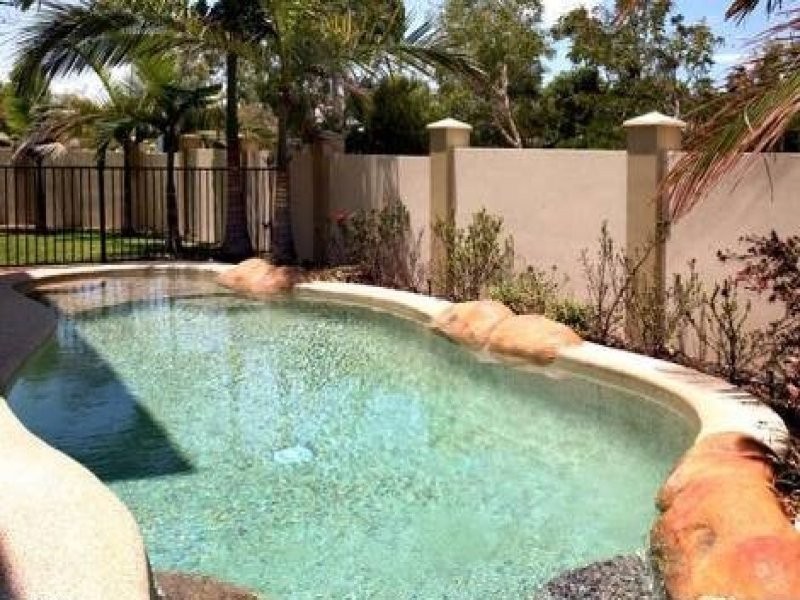 Unit 3/122 Eyre Street, North Ward QLD 4810