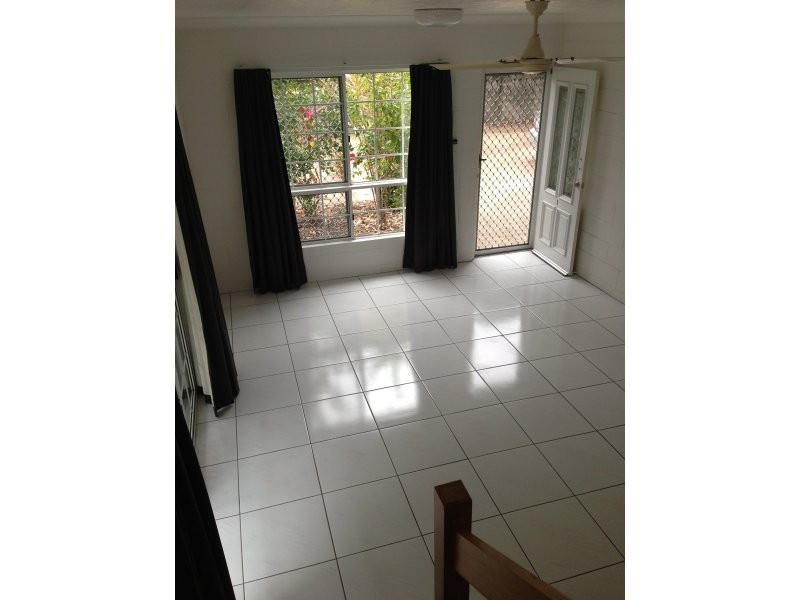 1/38 Park Street, Pimlico QLD 4812