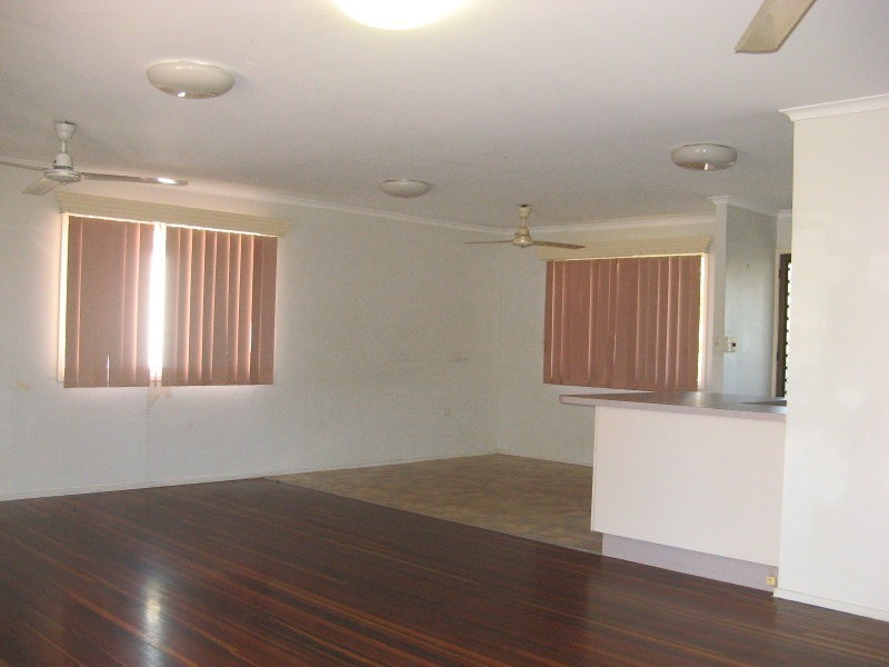 72 Tam O’Shanter Drive, Kirwan QLD 4817