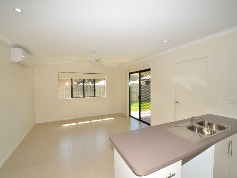 55B Daintree Drive, Bushland Beach QLD 4818