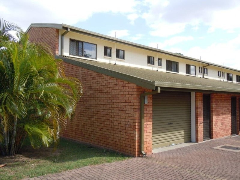 Unit 2/16 Cowley Street, West End QLD 4810