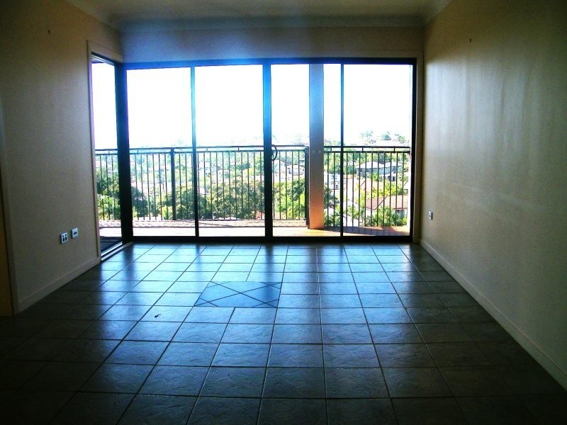 Unit 2/27 Gilbert Crescent, Castle Hill QLD 4810