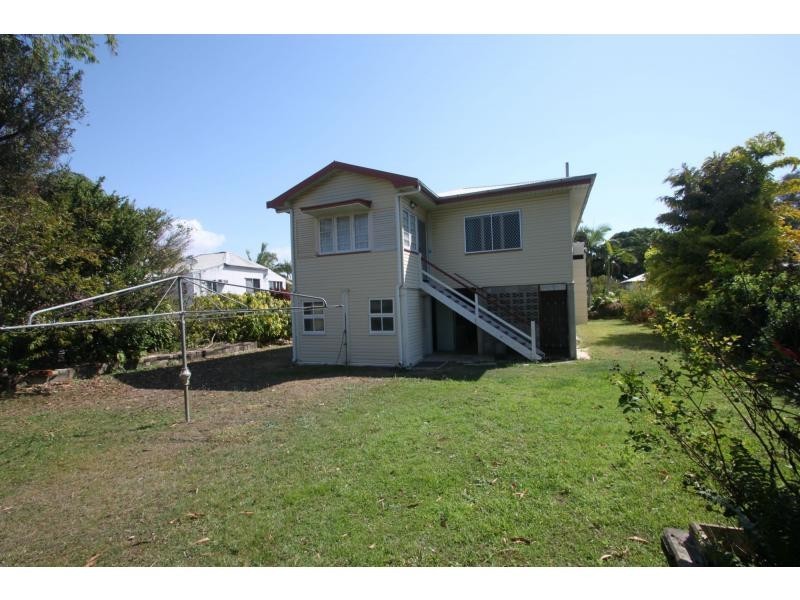 41 Ninth Avenue, Railway Estate QLD 4810