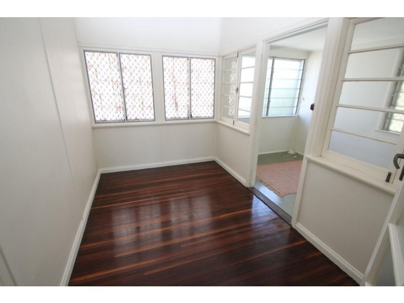 41 Ninth Avenue, Railway Estate QLD 4810