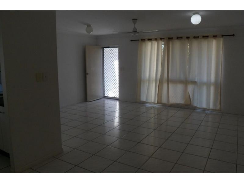 17 Althea Close, Kirwan QLD 4817