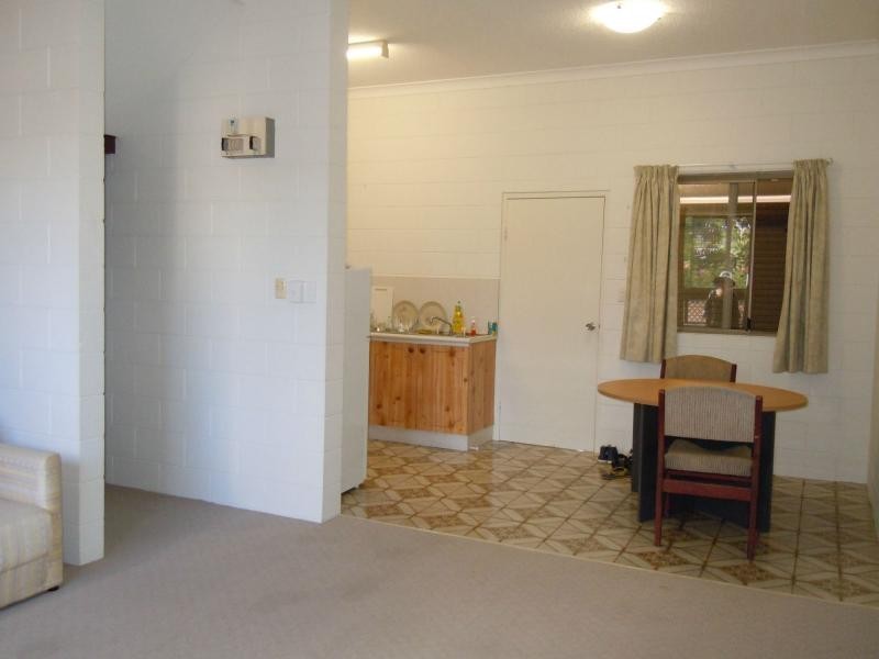 5/16 Cowley Street, West End QLD 4810