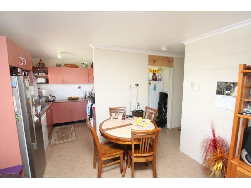 33 Maria Street, Kelso QLD 4815