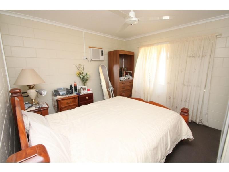 33 Maria Street, Kelso QLD 4815