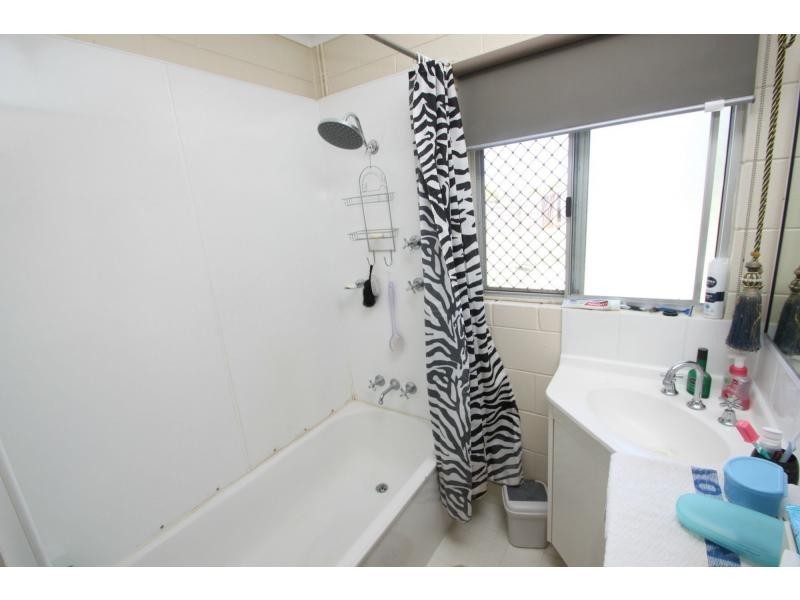 33 Maria Street, Kelso QLD 4815