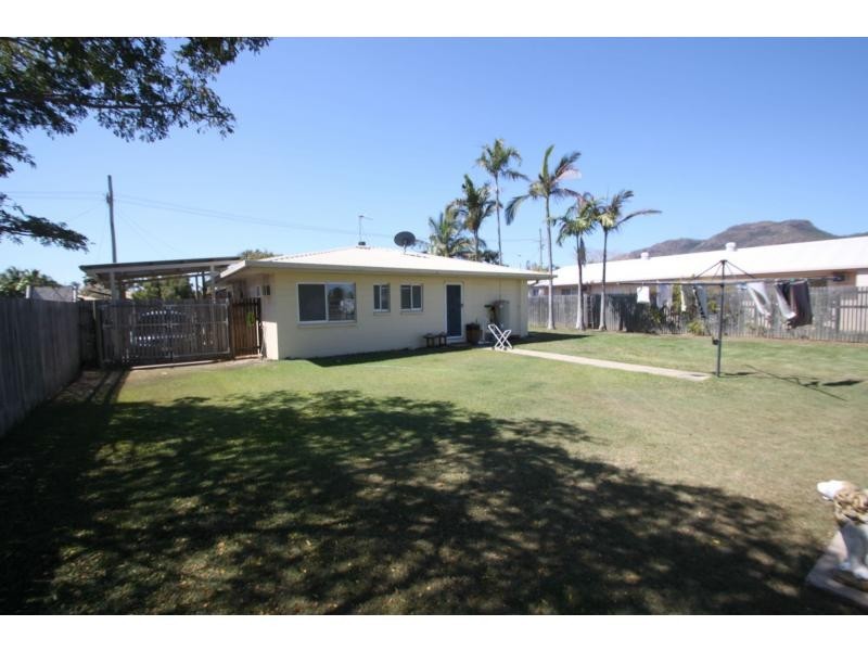 33 Maria Street, Kelso QLD 4815