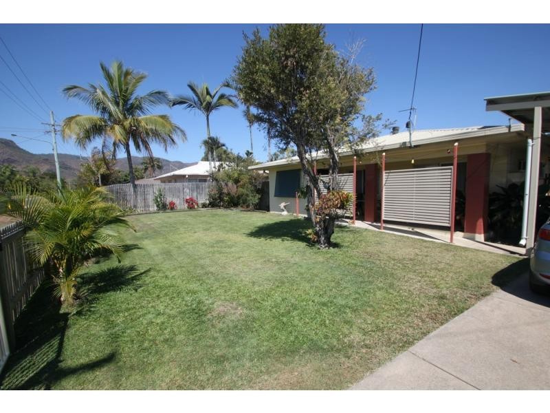 33 Maria Street, Kelso QLD 4815