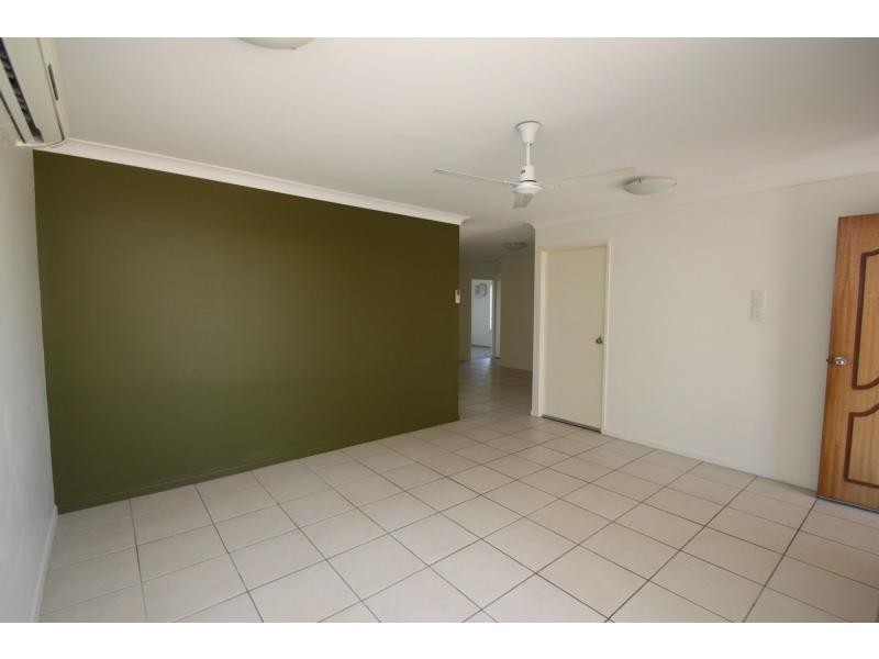 2 Chancellor Court, Kelso QLD 4815