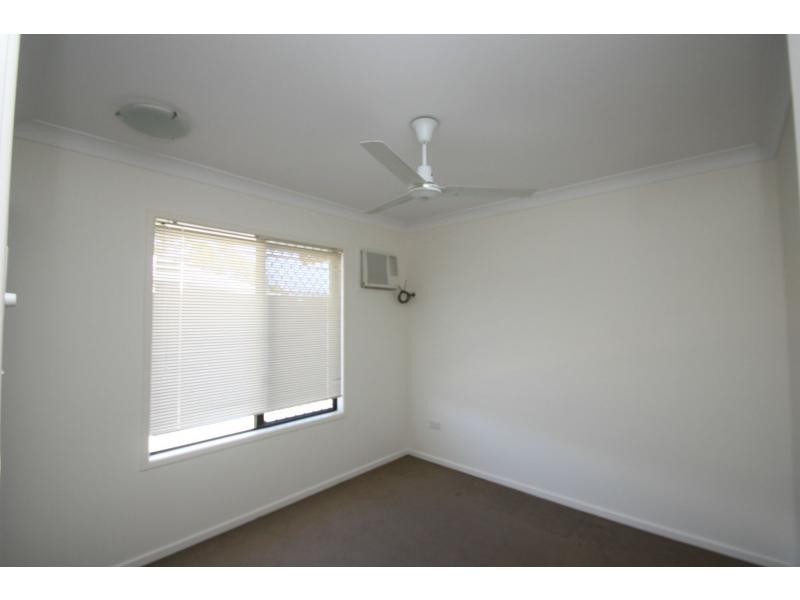 2 Chancellor Court, Kelso QLD 4815