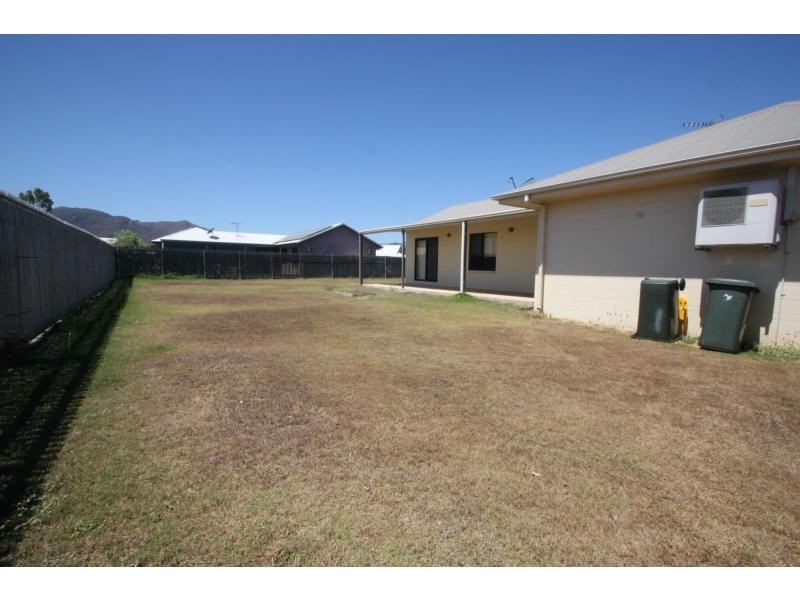 2 Chancellor Court, Kelso QLD 4815