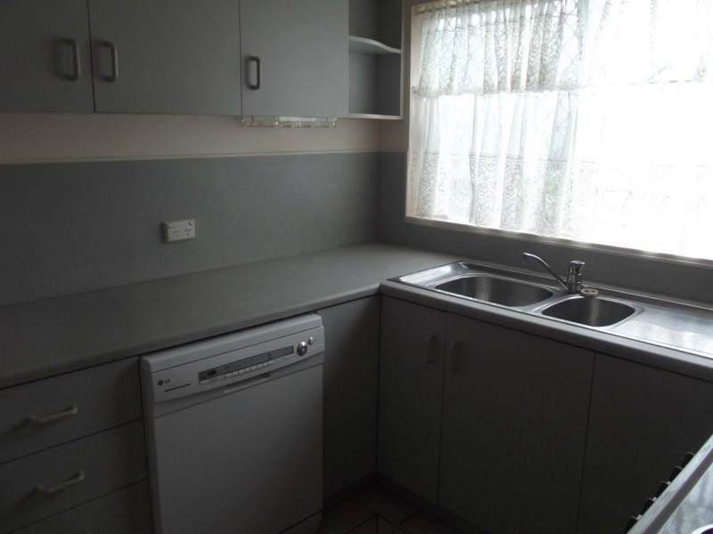 Unit 1/15 Love Lane, Rosslea QLD 4812