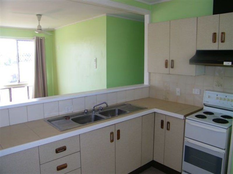 8 Symons Street, Vincent QLD 4814