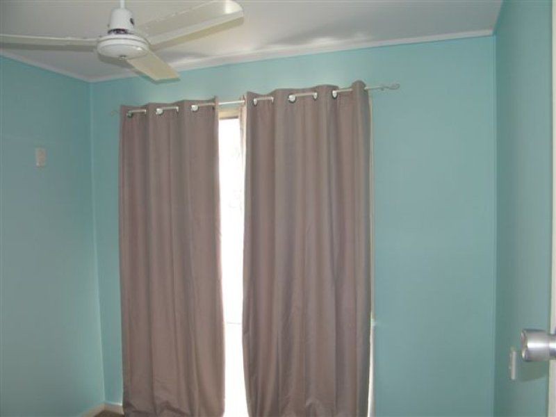 8 Symons Street, Vincent QLD 4814