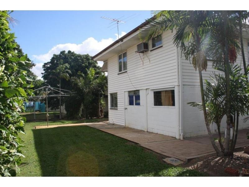 16 Noongah Street, Currajong QLD 4812