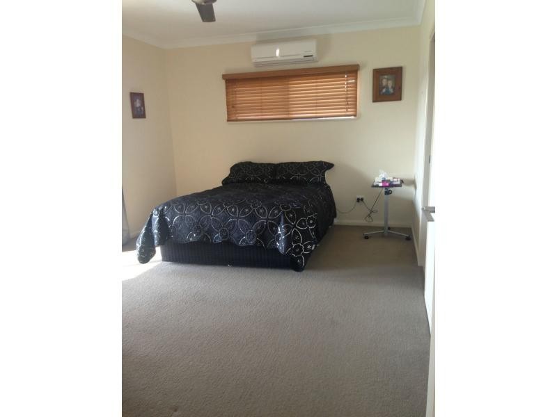 18 Eungella Court, Bushland Beach QLD 4818