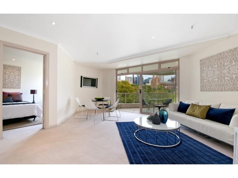 602/63 Crown Street, Woolloomooloo NSW 2011