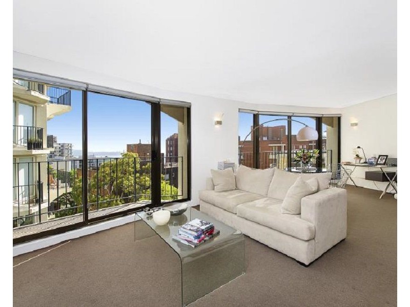 701/2 Elizabeth Bay Road, Elizabeth Bay NSW 2011
