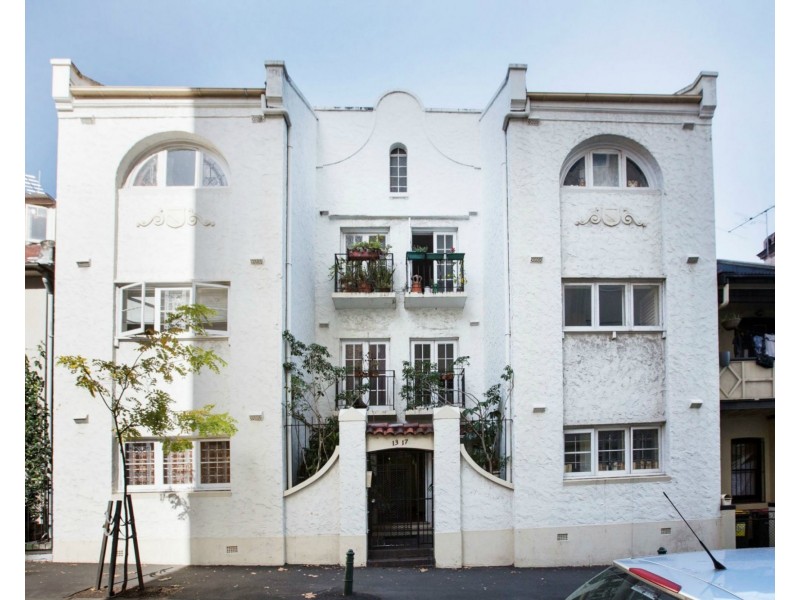 2/13-17 Hughes Street, Potts Point NSW 2011
