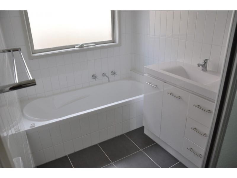 Endeavour Hills VIC 3802