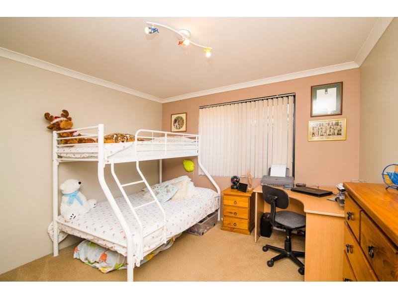 4/16 Dollarbird Road, Southern River WA 6110