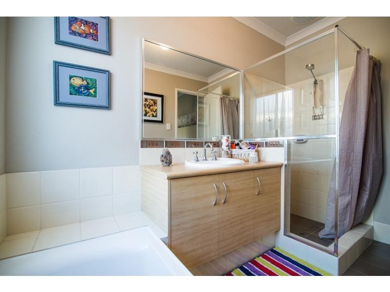 4/16 Dollarbird Road, Southern River WA 6110