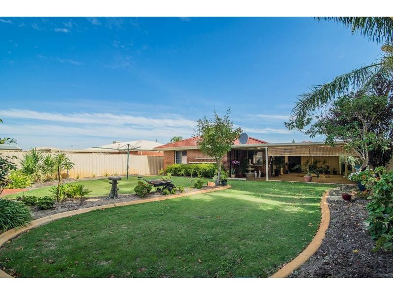 2 Blakemore Retreat, Huntingdale WA 6110