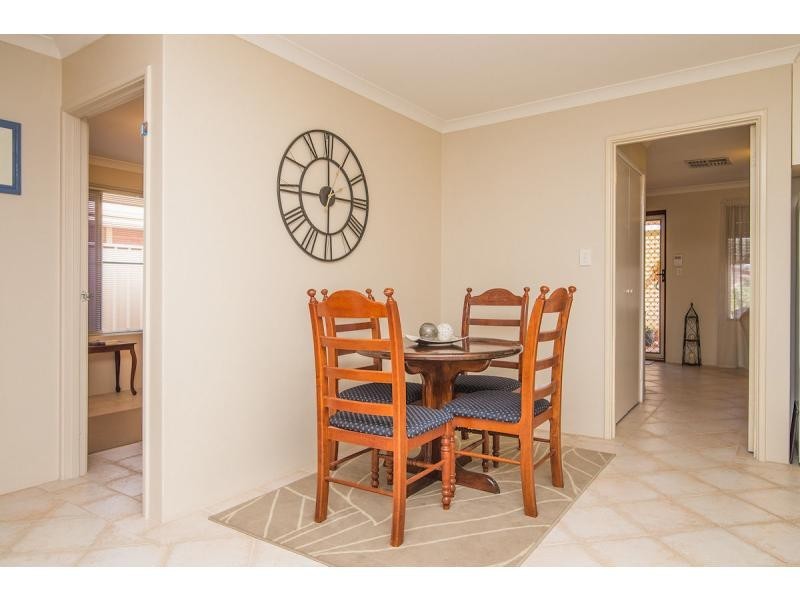 2 Blakemore Retreat, Huntingdale WA 6110