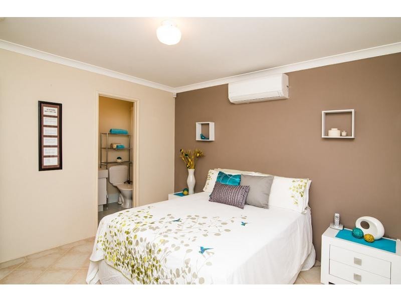 2 Blakemore Retreat, Huntingdale WA 6110