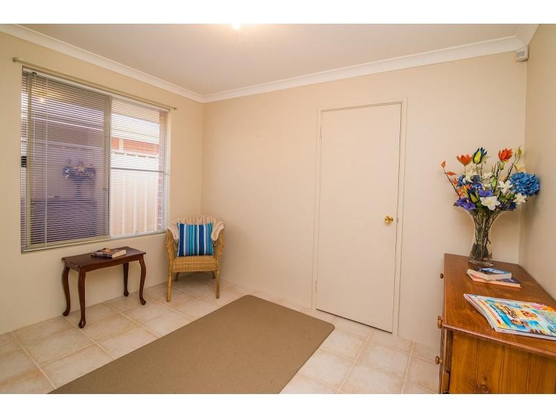 2 Blakemore Retreat, Huntingdale WA 6110