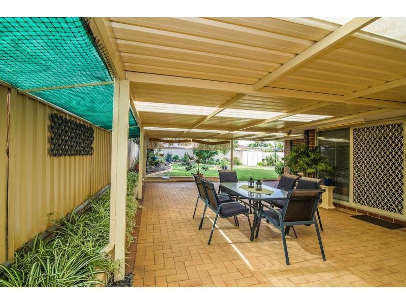 2 Blakemore Retreat, Huntingdale WA 6110