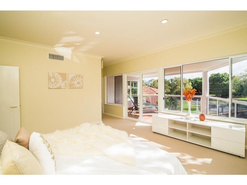 20 Scenic Crescent, South Perth WA 6151