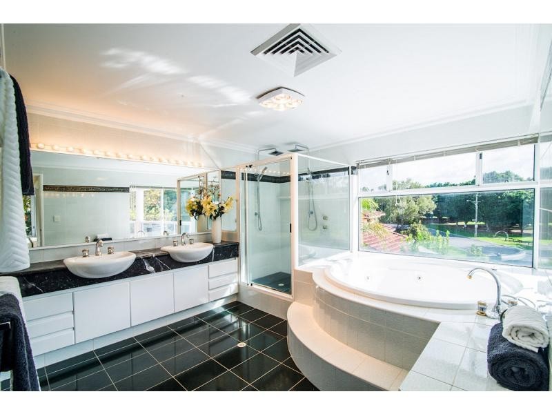 20 Scenic Crescent, South Perth WA 6151