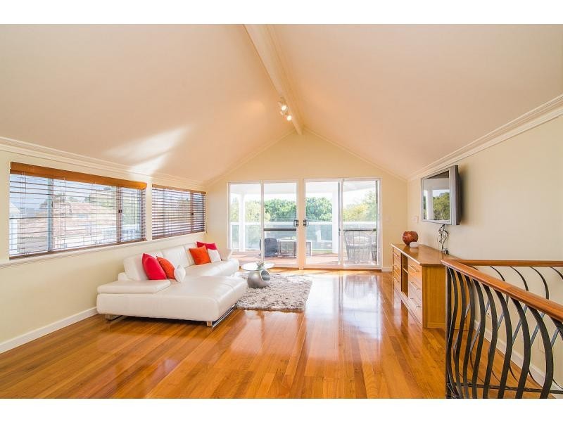 20 Scenic Crescent, South Perth WA 6151