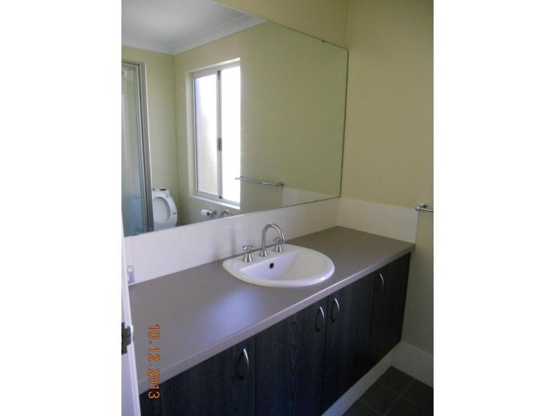 31 Goldfinch Bend, Harrisdale WA 6112