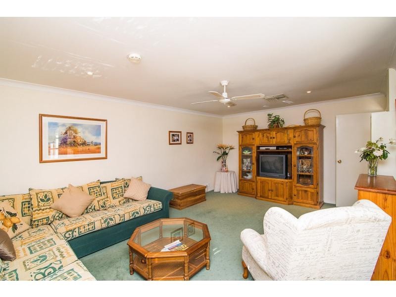 14 Doune Place, Willetton WA 6155