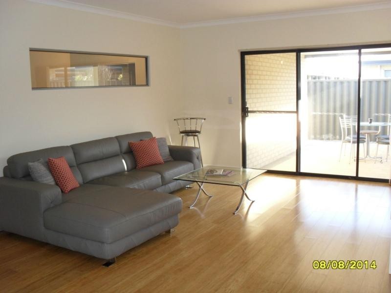 37 Whitehorse Drive, Harrisdale WA 6112