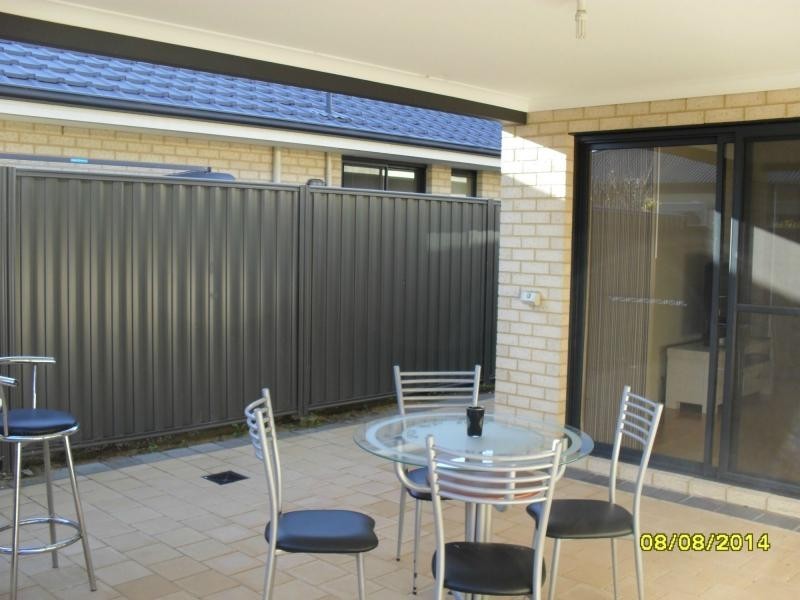 37 Whitehorse Drive, Harrisdale WA 6112