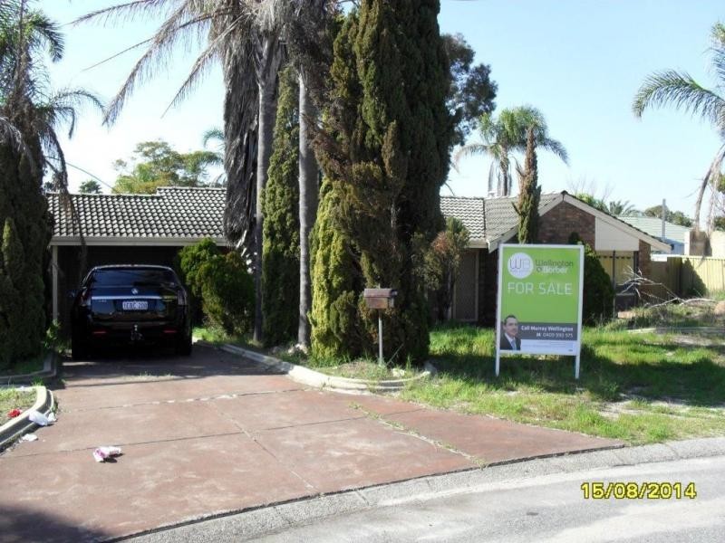 15 Glenmont Gardens, Ballajura WA 6066