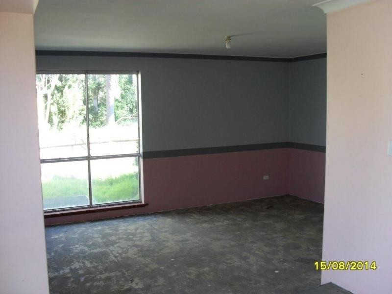 15 Glenmont Gardens, Ballajura WA 6066