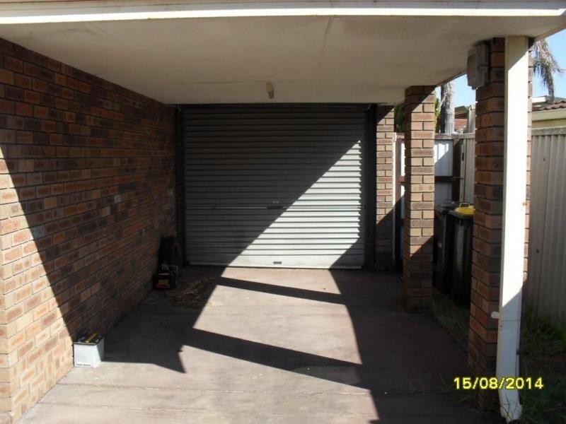 15 Glenmont Gardens, Ballajura WA 6066