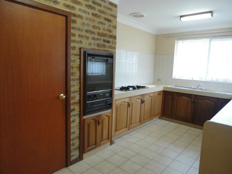 5 Conquest Court, Thornlie WA 6108