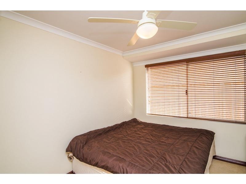 11 Burbank Street, Canning Vale WA 6155
