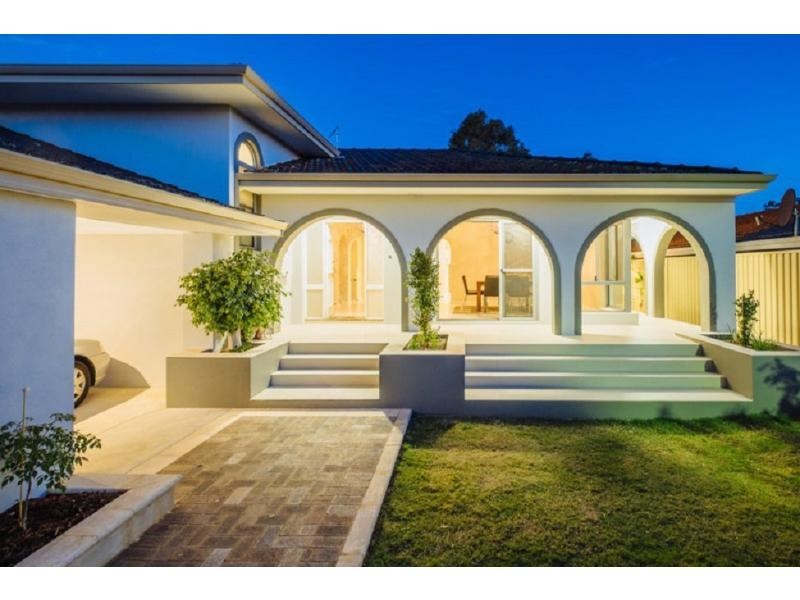 32 Sanderling Street, Stirling WA 6021